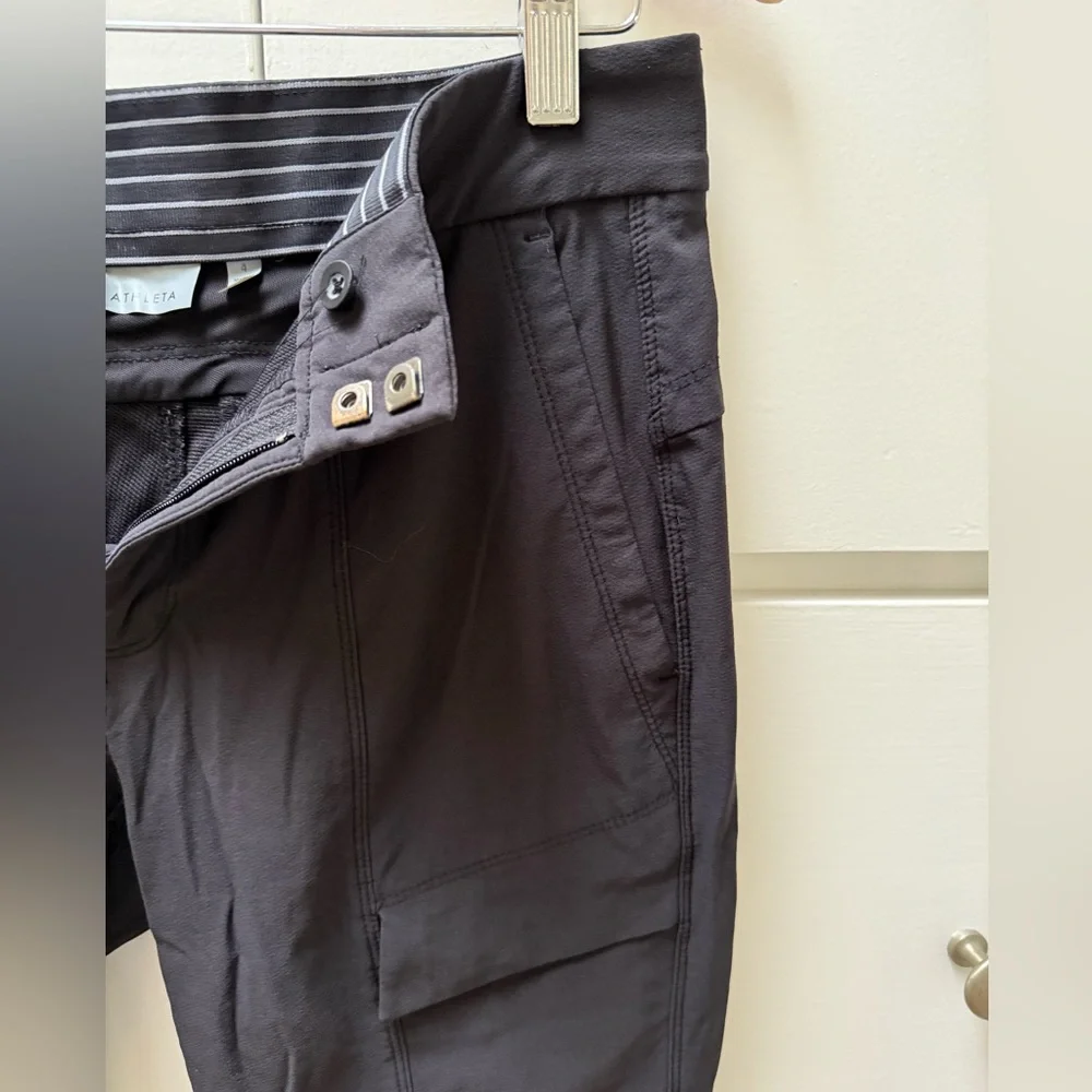 Athleta Wander Utility pant in black and size 4. - Picture 8 of 13